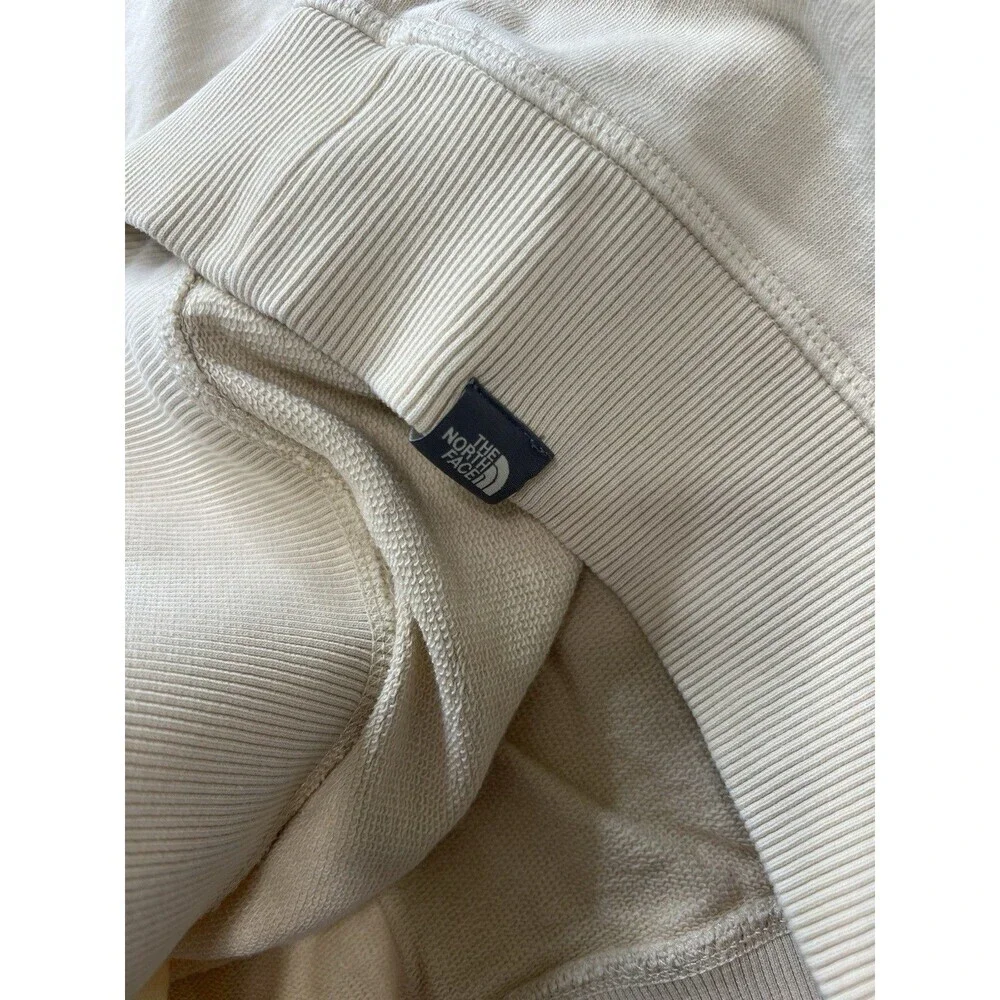 The North Face Men's M Cream Beige Crewneck Sweatshirt Embroidered Logo Cotton